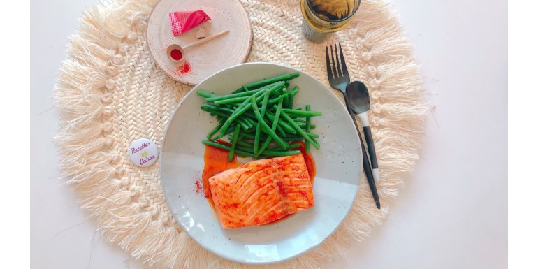 Salmon steaks with honey and paprika, Express green beans